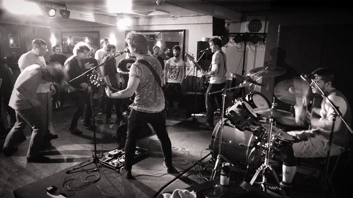 Great night at The Four Horseshoes in Luton. Great to see Saving Sebastian and Silo 18 giving it all…