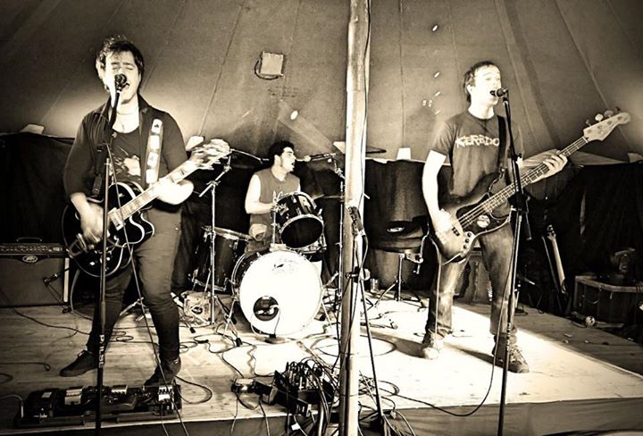 Just smashed The Plough & Harrow in Harpenden! Thanks to everyone who came and showed support!

Phot…