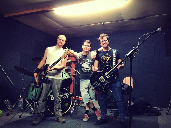 Good practice tonight! Warming up for our Belgian tour with The Zipheads!