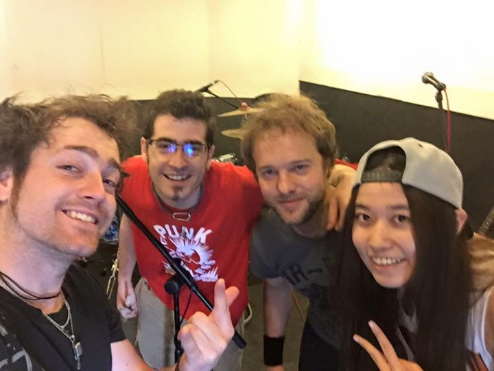 With the awesome Lulu Chou at Mill Hill Music Complex. We’ve just done an interview and played some …