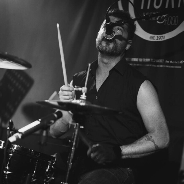 📸 Paul Hudson @ Down At The Front